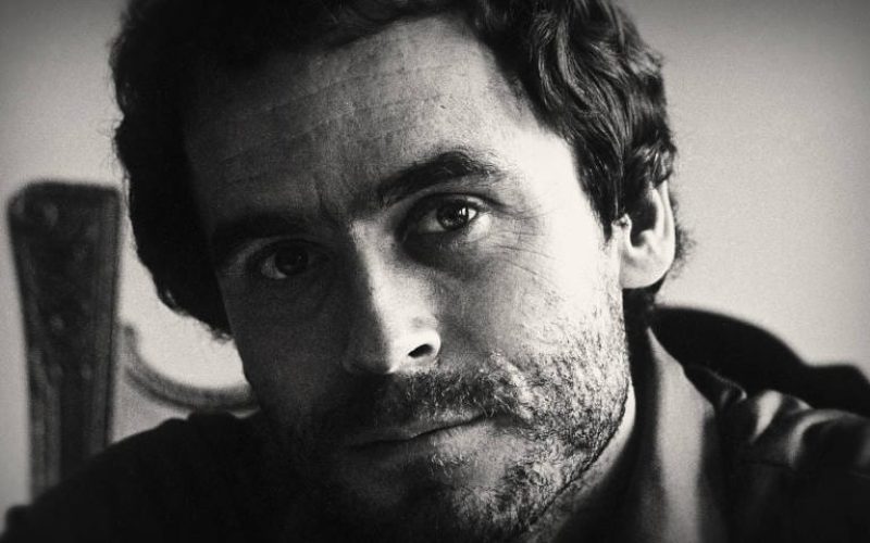 Ted Bundy: O Charme Fatal de um Psicopata